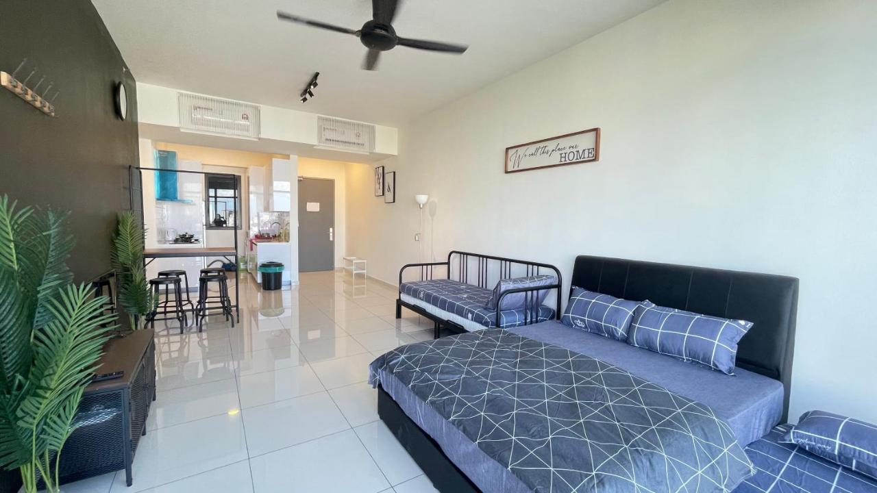 Beacon Executive Suite At Georgetown For 10Pax And 2 Bed Room Экстерьер фото