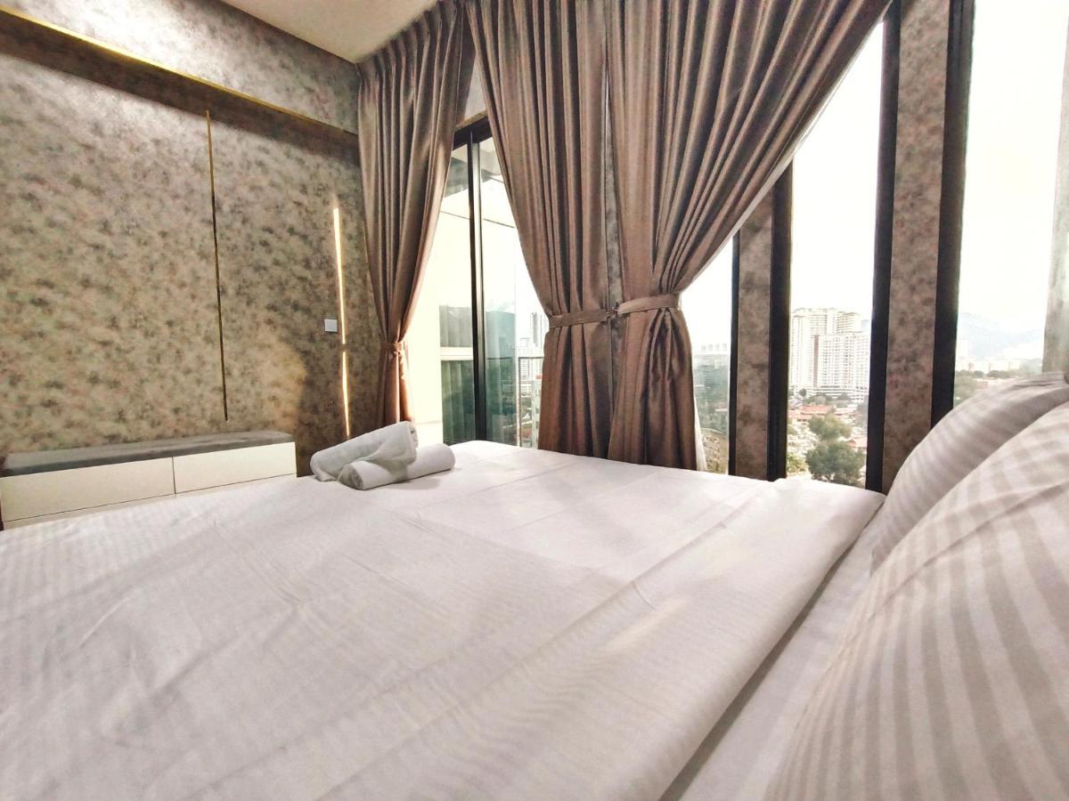 Beacon Executive Suite At Georgetown For 10Pax And 2 Bed Room Экстерьер фото