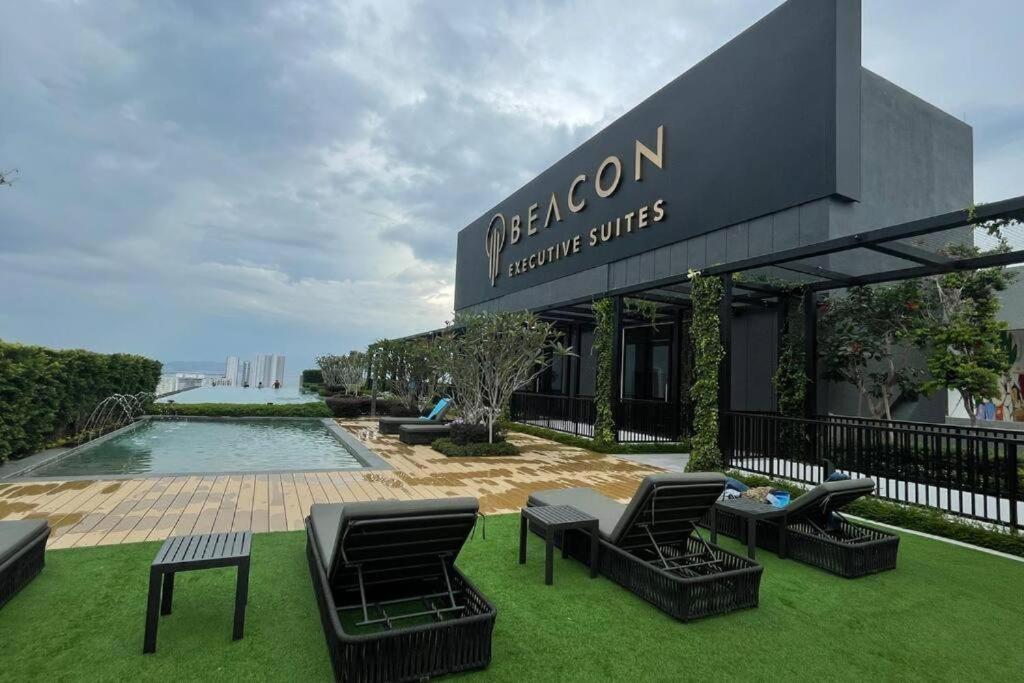Beacon Executive Suite At Georgetown For 10Pax And 2 Bed Room Экстерьер фото