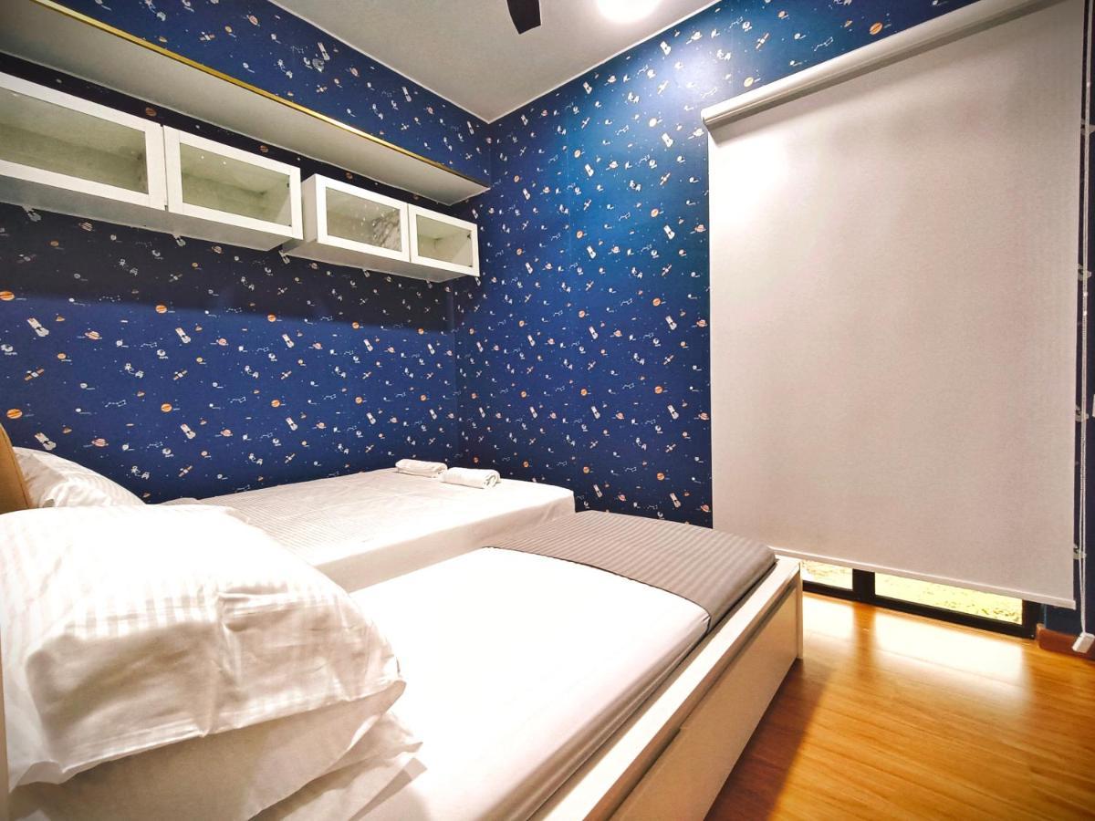 Beacon Executive Suite At Georgetown For 10Pax And 2 Bed Room Экстерьер фото